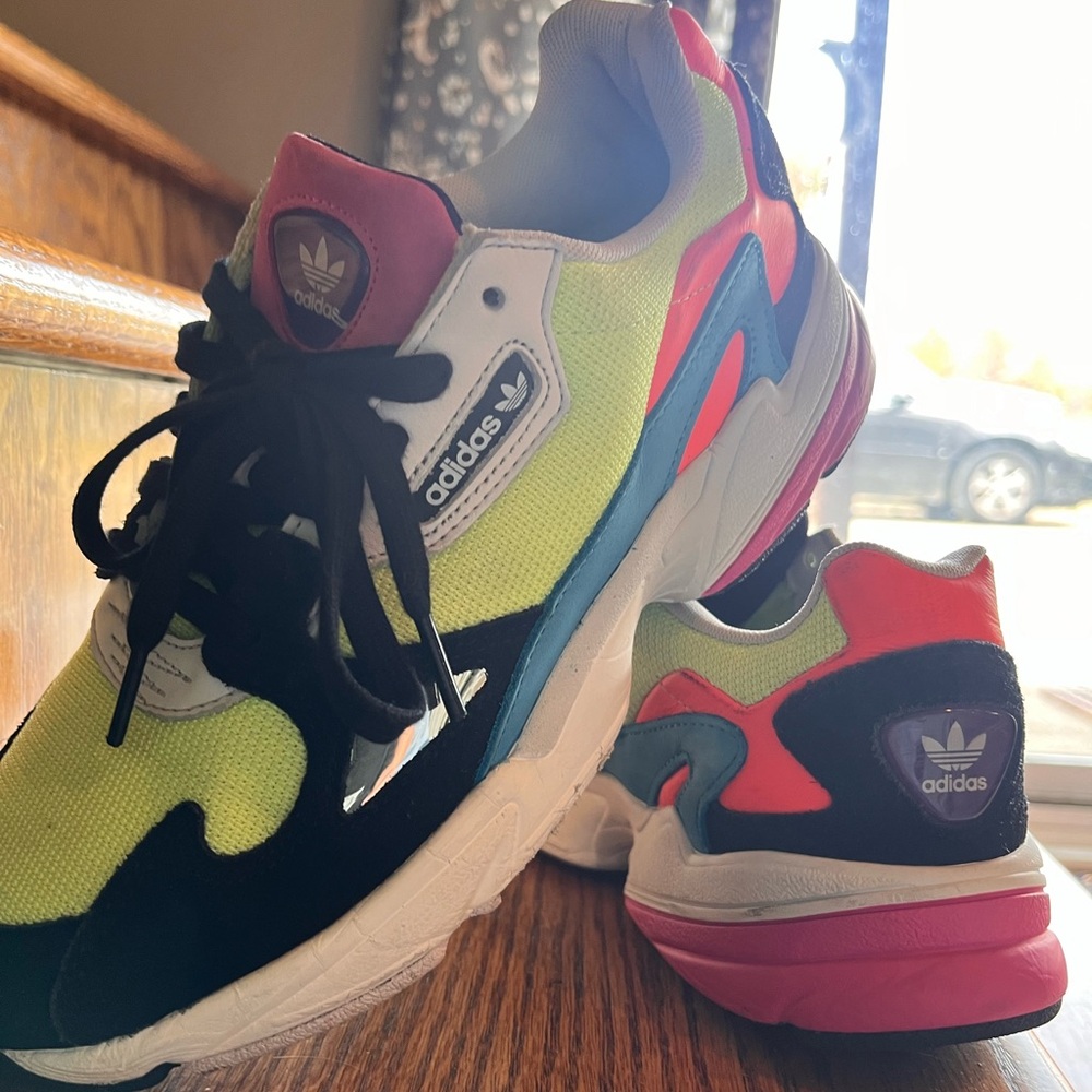 Adidas falcon high res